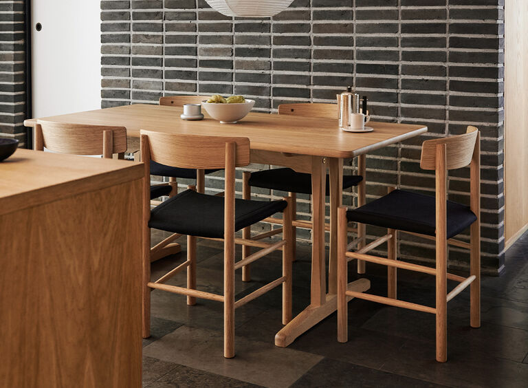 Fredericia Furniture | Shop udvalgte m&oslash;bler p&aring; tilbud