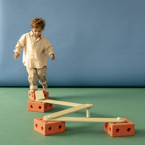 Balancebane, burnt orange/dusty green, MODU