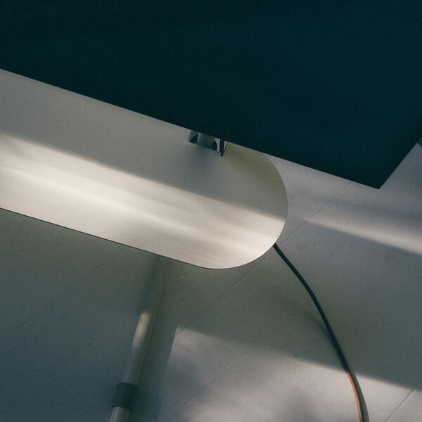 Pipe Shelf, pearl, Pedestal