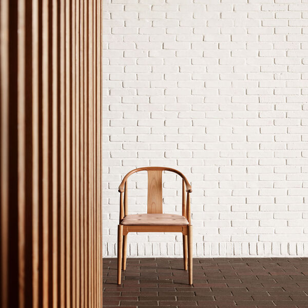 Kinastolen&trade; 80-&aring;rs jubil&aelig;umsudgave, oiled cherry/natural, Fritz Hansen
