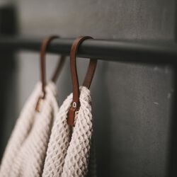 Magnetisk h&aring;ndkl&aelig;deholder, brown, Nordan Home
