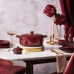 Saltkv&aelig;rn 21 cm, garnet, Le Creuset