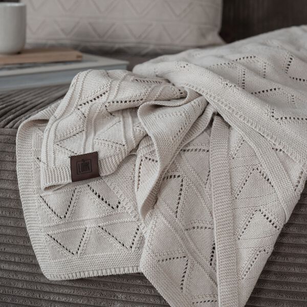 Strikket Pude Mauntain, beige melange Strikket Pude Mauntain, beige melange, By LOHN