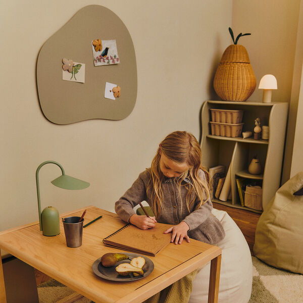 Arum Portable Lampe, tea green, Ferm Living