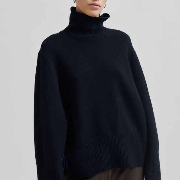 Alpha Knit T-Neck, night sky, Second Female