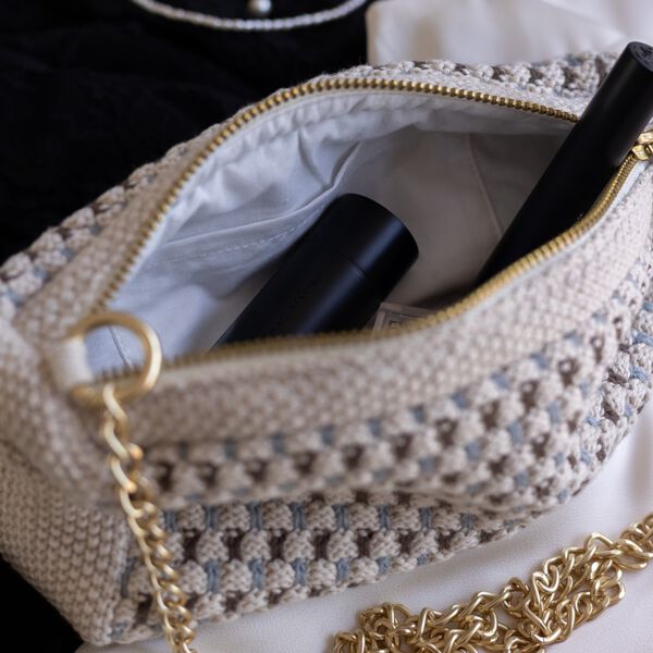 Strikket Clutch Kæde Multi, beige-blue-brown Strikket Clutch Kæde Multi, beige-blue-brown, By LOHN