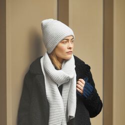Pleece Beanie, light grey, Design House Stockholm
