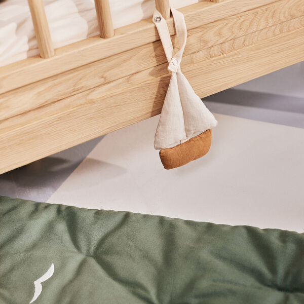 Nemo leget&oslash;j, Dear April