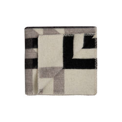 KVAM Half Size Throw, greyscale, R&oslash;ros Tweed