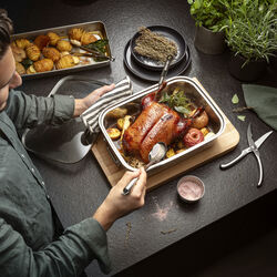 Fjerkr&aelig;saks, R&ouml;sle