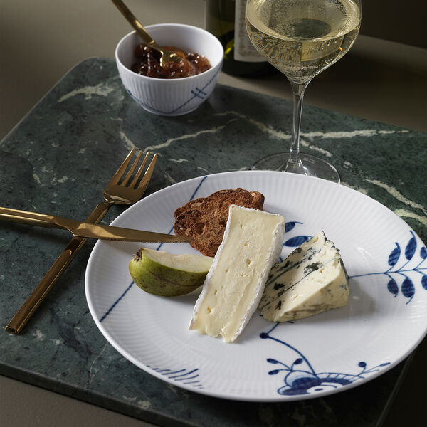 Bl&aring; Mega Riflet coupe tallerken &Oslash; 23 cm, Royal Copenhagen