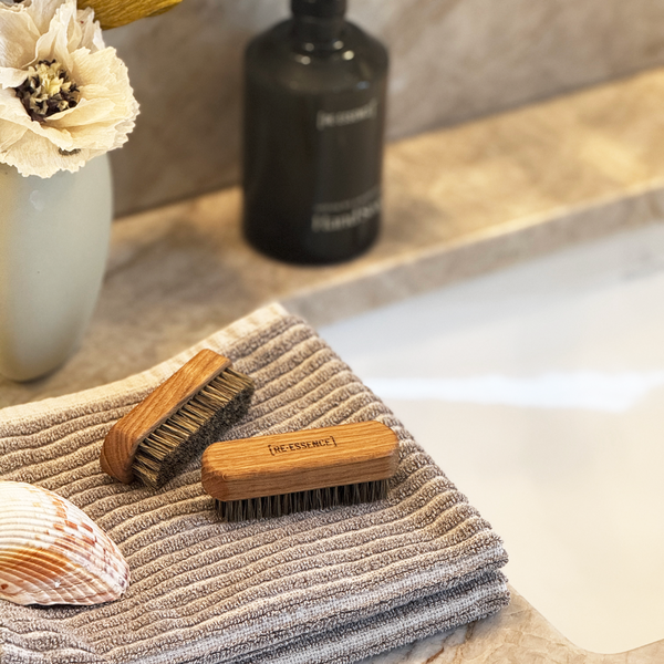 Neglebørste, RE-ESSENCE