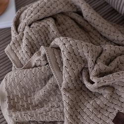 Strikket Plaid Square, khaki Strikket Plaid Square, khaki, By LOHN