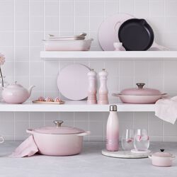 Signature rund st&oslash;bejernsgryde &Oslash; 20 cm, shell pink, Le Creuset