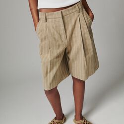 Gordon Linen Threads, tree house, DAY Birger &eacute;t Mikkelsen