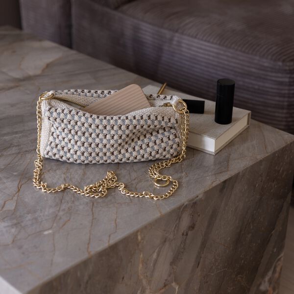 Strikket Clutch Kæde Multi, beige-blue-brown Strikket Clutch Kæde Multi, beige-blue-brown, By LOHN