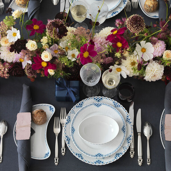 Prinsesse halvm&aring;neformet asiet 22,5 cm, Royal Copenhagen