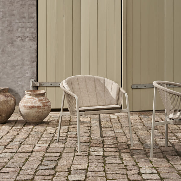 VIPP712 Lagrasse Lounge Chair, light grey, Vipp