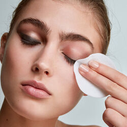 Oil-free Makeup Remover, M2 BEAUT&Eacute;