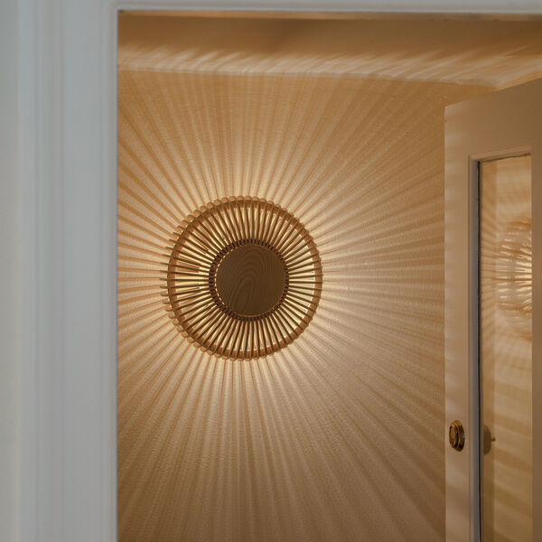 Clava Up Wood Wall/Ceiling Light, oak, UMAGE