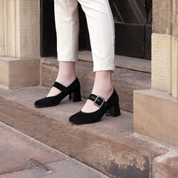 Elisa, black, Roccamore