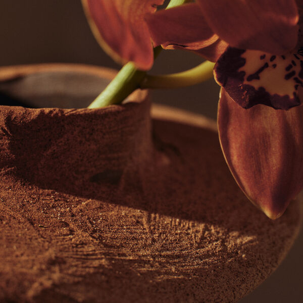 Evio Vase, burnt umber, Ferm Living