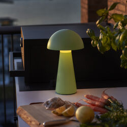 Sam genopladelig lampe, spring green, Sirius Home