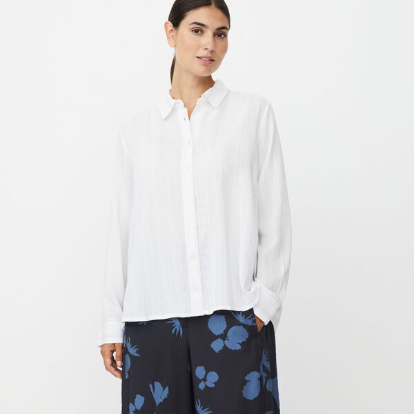 MaImma, white, Masai