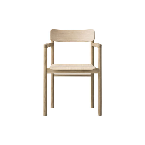 Post Chair, lacquered oak, Fredericia Furniture