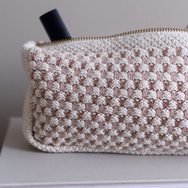 Strikket Clutch Multi, beige-rose-brown Strikket Clutch Multi, beige-rose-brown, By LOHN