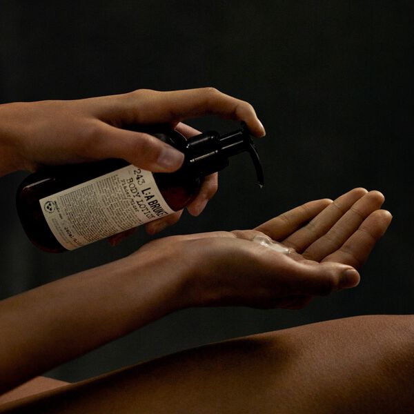 No. 290 Firming Body Serum, sea holly/red algae, L:a Bruket