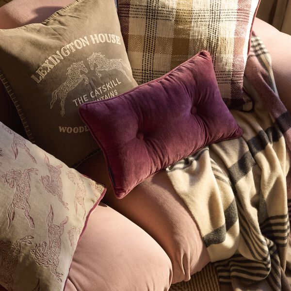 Buttoned Pillow, burgundy, Lexington