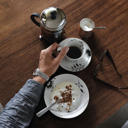 Sort Mega Riflet dyb tallerken &Oslash; 17 cm, Royal Copenhagen