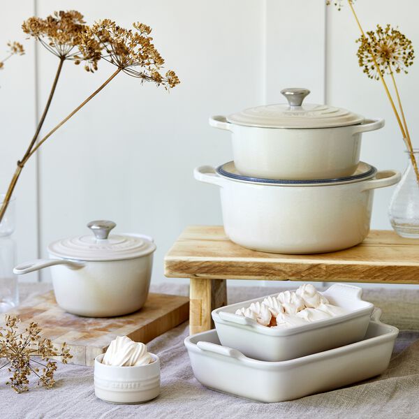 Signature rund st&oslash;bejernsgryde &Oslash; 24 cm, meringue, Le Creuset