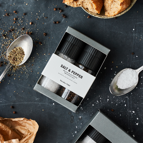 Salt & organic black pepper, Nicolas Vah&eacute;