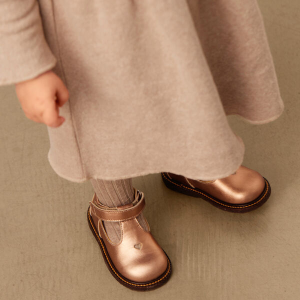 Klassisk tullesko med hjertemotiv, bronze metallic Klassisk tullesko med hjertemotiv, bronze metallic, ANGULUS