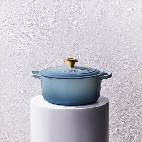 Signature rund st&oslash;bejernsgryde &Oslash; 28 cm, chambray, Le Creuset