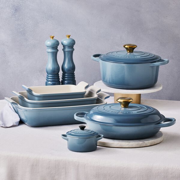 Signature rund st&oslash;bejernsgryde &Oslash; 28 cm, chambray, Le Creuset