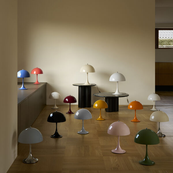 Panthella 250 Portable bordlampe, opal pale rose, Louis Poulsen
