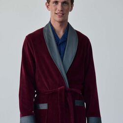 Davos Dressing gown, bordeaux with sliver collar, Ambassador 1867