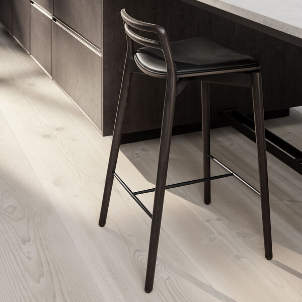 VIPP484 Cabin counterstol, m&oslash;rk eg/sort, Vipp