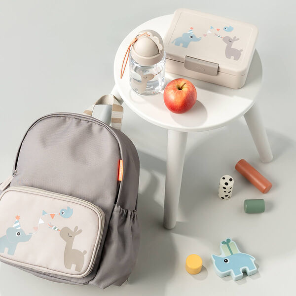 Celebration drikkedunk m/suger&oslash;r, sand, Done by Deer