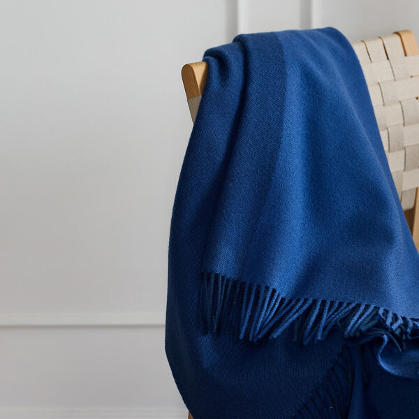 Secret plaid, 02206 indigo/cobalt, Silkeborg Uldspinderi