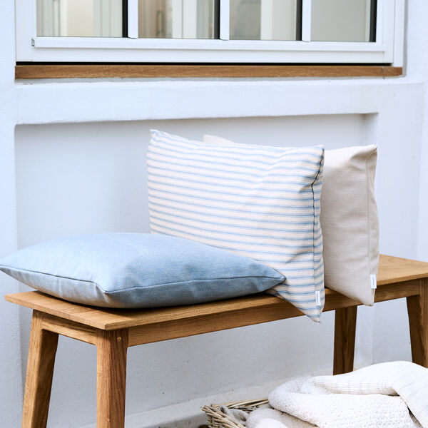 Outdoor Fine Stripe pude, blue, Compliments