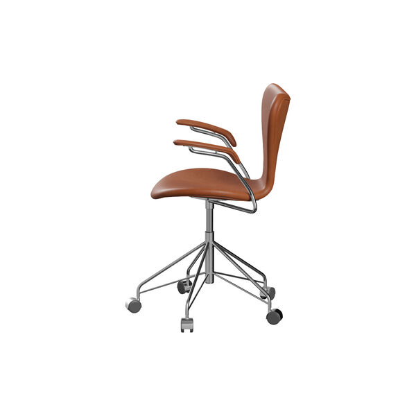 Serie 7&trade; 3217 fuldpolstret kontorstol, Grace Walnut, Fritz Hansen