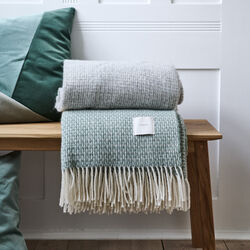 Nest plaid, green, Compliments