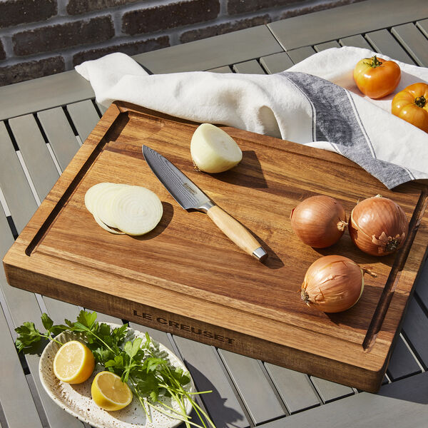 Sk&aelig;rebr&aelig;t i akacietr&aelig;, Le Creuset