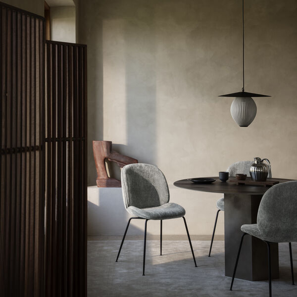 Epic Round Dining Table, misty grey, GUBI