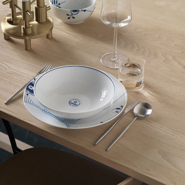 Bl&aring; Mega Riflet tallerken &Oslash; 27 cm, Nr. 2, Royal Copenhagen