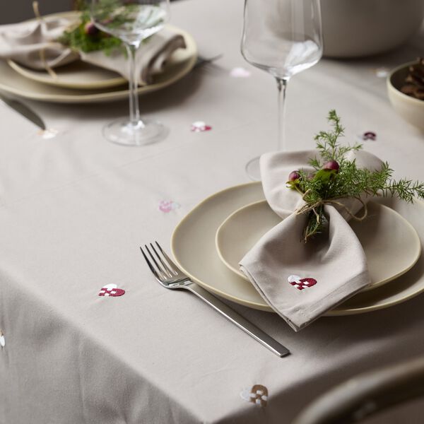 Christmas Hearts Embroidery juledug, rose, Södahl